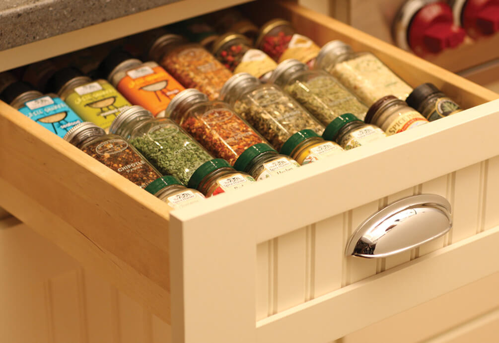 How to Set Up a Spice Drawer So It Stays Organized - In My Own Style