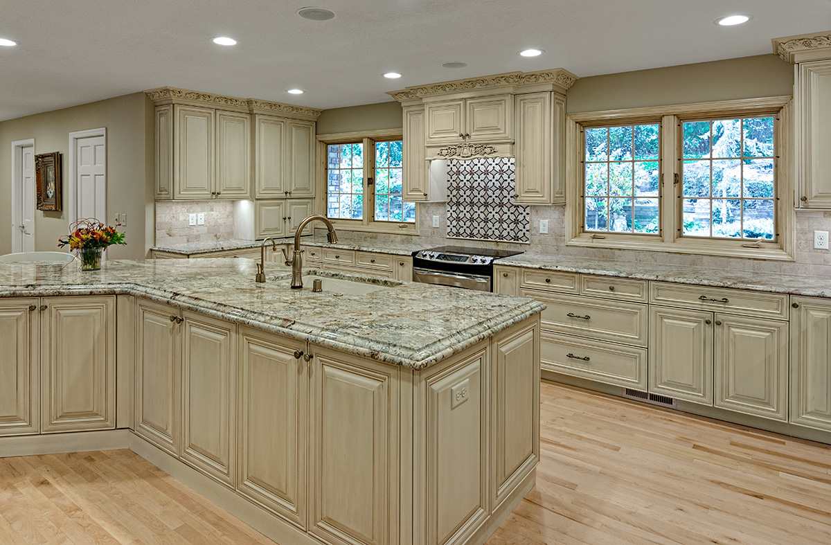 colonial style kitchen design