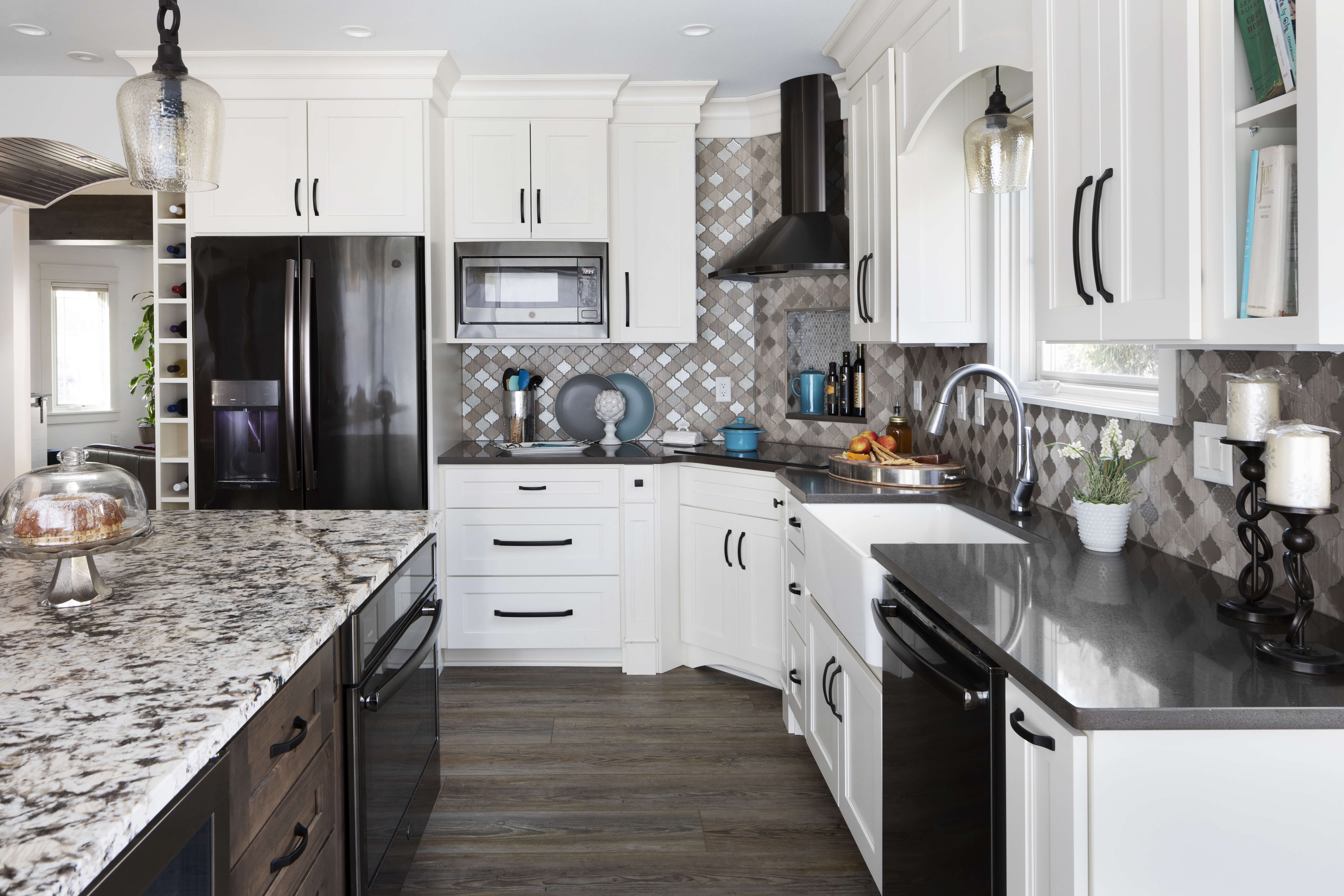 kitchen wall color with black appliances