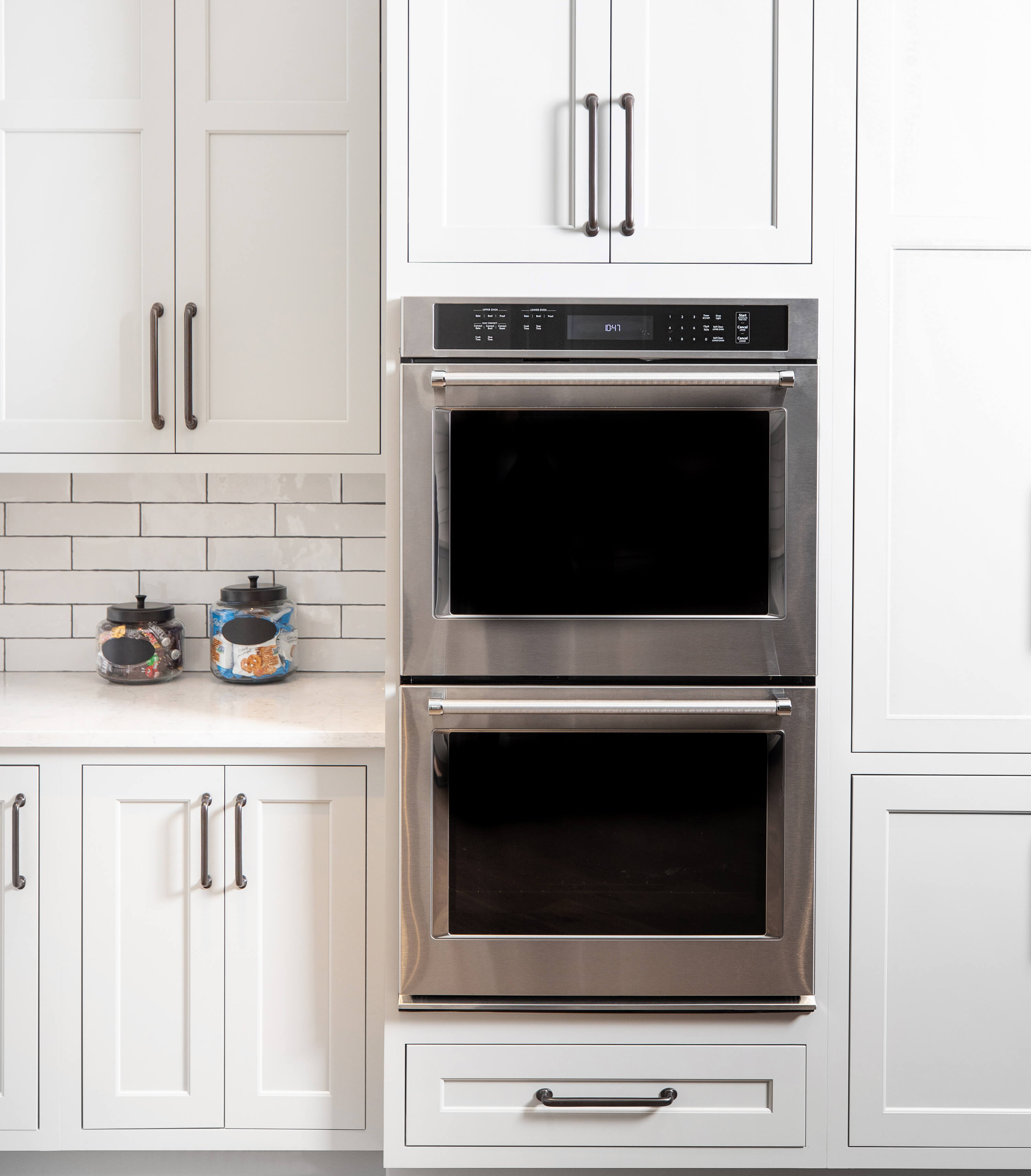 Kitchen Design: Cooking with Gas or - Dura Supreme Cabinetry